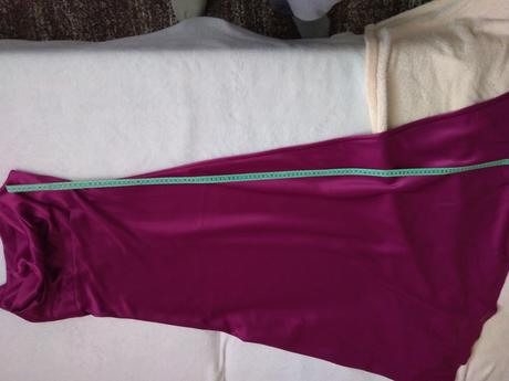 Jednoduché spoločenské šaty veľ.38, 38