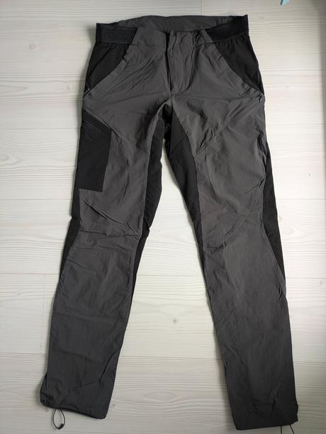 Turistické nohavice, quechua,158