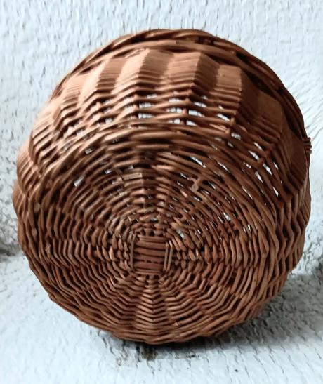 Prútený košík, 