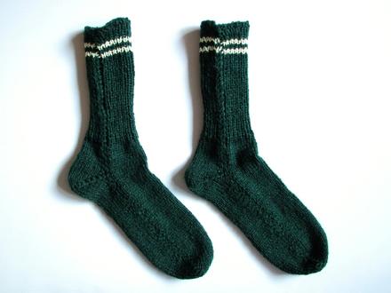Tmavozeleno-krémové štrikované ponožky, 40 / 42