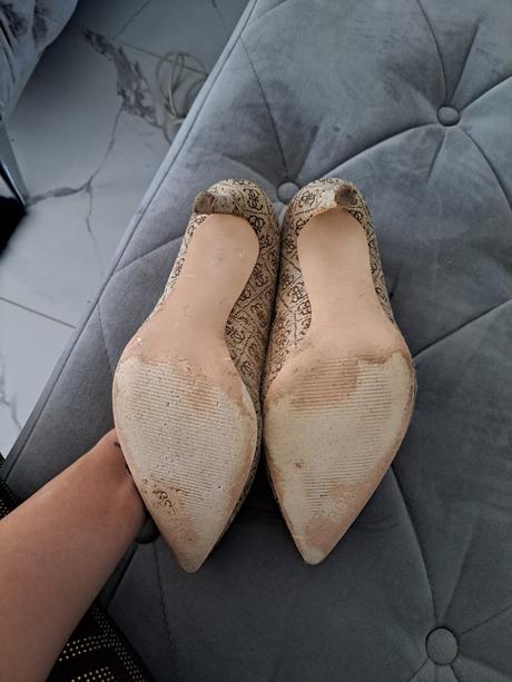 Lodičky guess, guess,39