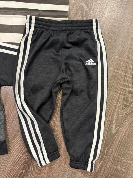 Adidas detska suprava na 2roky, adidas,92