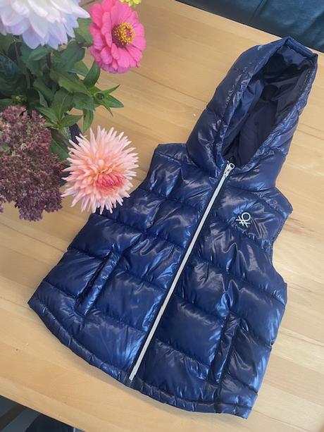 Vesta benetton 7 rokov ako nova, benetton,122