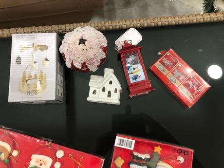 Vianočné svietniky a svetielka,