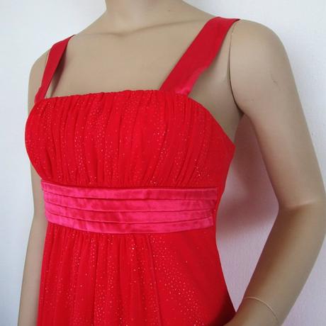 Koktailové šaty, s