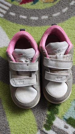 Nike kozene tenisky velkost 25, nike,25