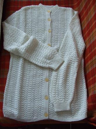 Snehobiely pletený svetrík, m