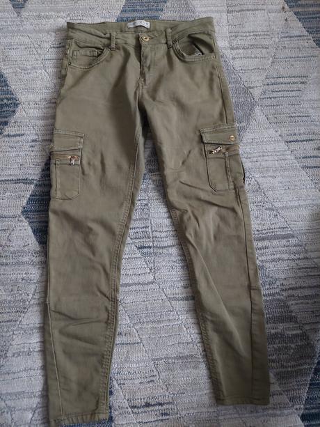 Nohavice č.36, bershka,36