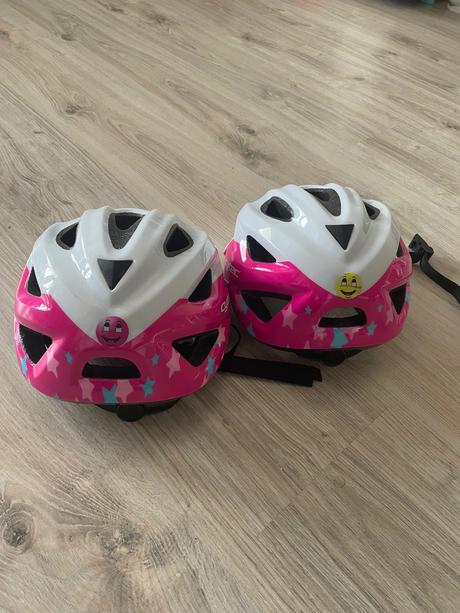 Detska prilba s/m bielo ruzova, m