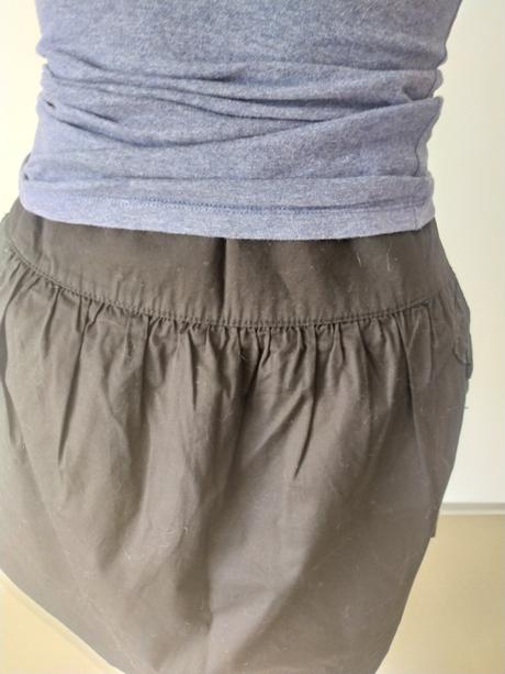 C 37 krasn sukna  zaujimave vrecka nenosen, promod,l