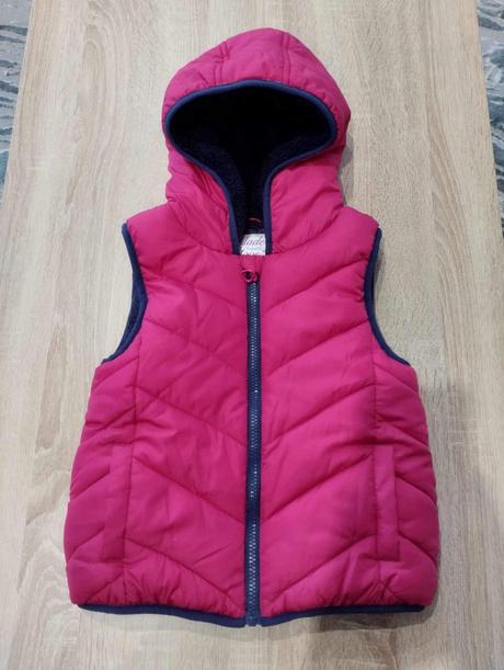 Dievčenská vesta, 116