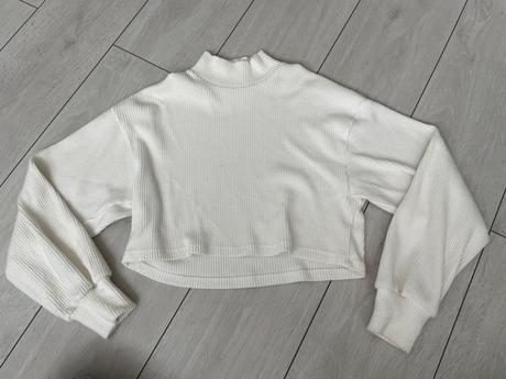 Croptop pulovrík, bershka,xs