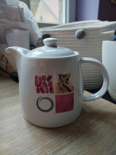 Pekný čajník, 