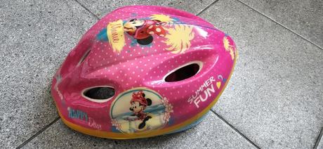 Cyklistické prilby, m