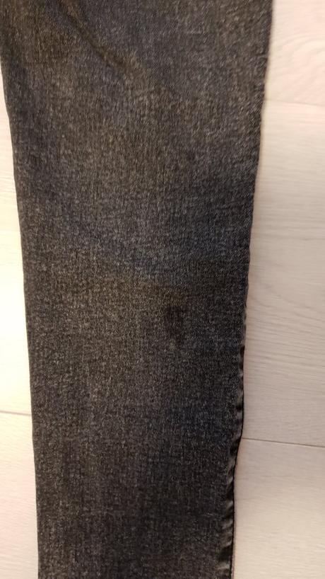 Cierne rifle, h&m,140