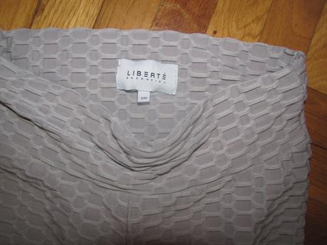 Vrúbkované legíny, s