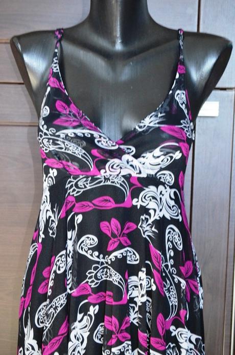 Krasne vzdusne saty, m