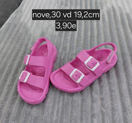 Sandale gumene, 30