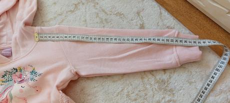 Mikinka s kapucňou, c&a,92