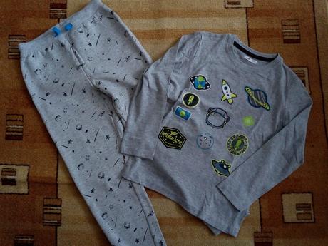 Tepláky,nákrčník, 122–134