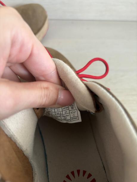 Kotníkové topánky ugg z brúsenej kože, ugg,33