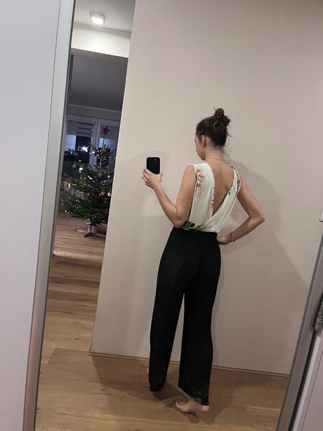 Dámsky spoločensky overal, s