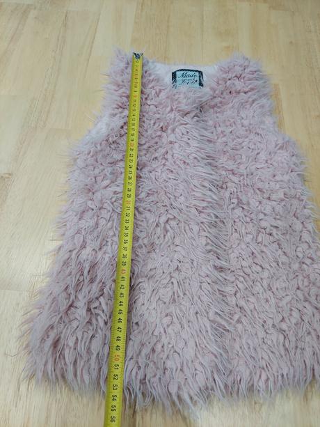 Huňatá vestička, f&f,146