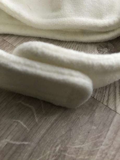 Čiapka zajko 1/2-2 roky, benetton,86