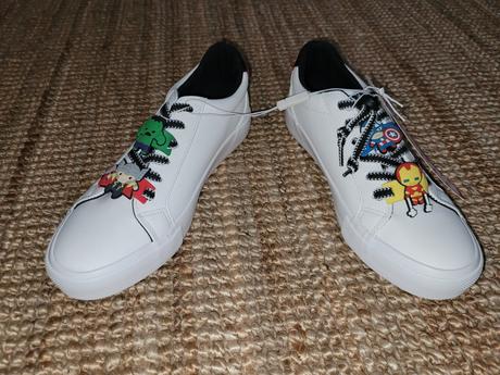 Tenisky, reserved,40