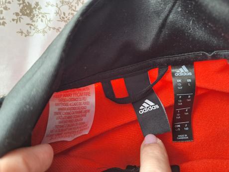 Červeno-cierna mikinka, adidas,164