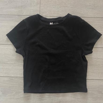 Čierne krátke tričko - croptop, new yorker,m