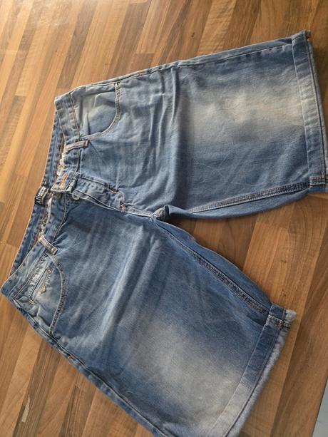 Armani sortky, armani,34