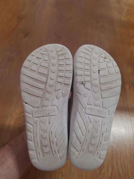 Sandále, protetika,31