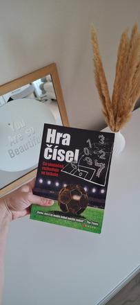 Kniha - hra čísel, 