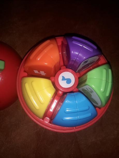 Jabĺčko fisher price, 