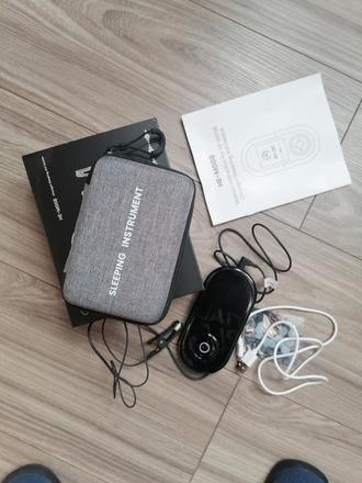 Pristroj proti migrene a nespavosti, 