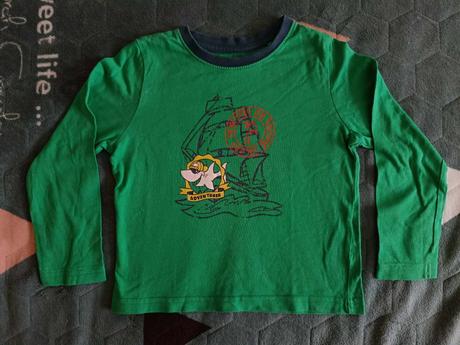 - pyžamo -, lupilu,98