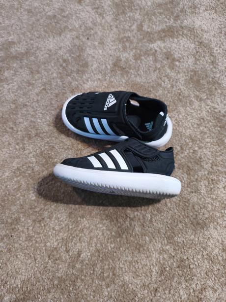 Adidas sandále, adidas,25