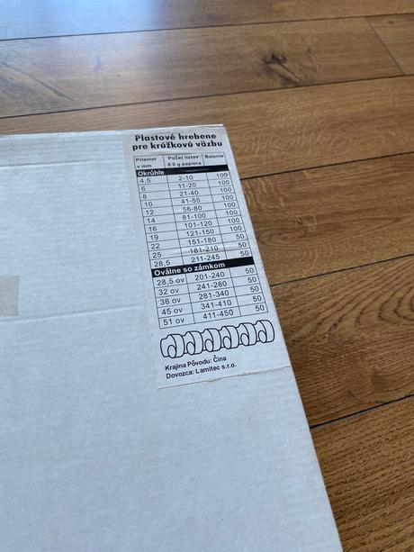 Plastové hrebene pre krúžkovú väzbu - 22mm, 