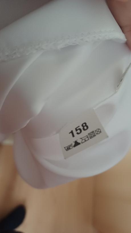 Šaty na 1. sväté prijímanie, 158