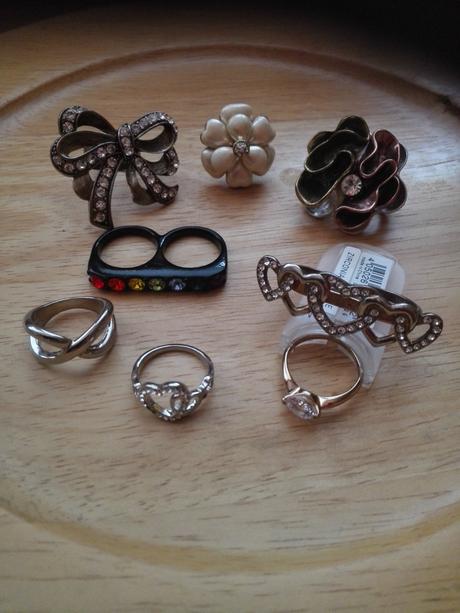 Mix prstene, bižutéria,
