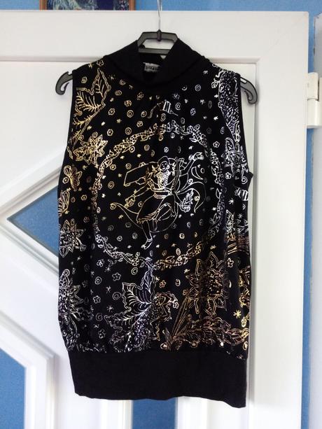 Krasny elegantny top m/l, batik, m