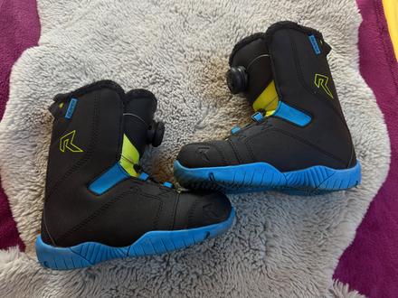 Topanky na snowboard 32, 32