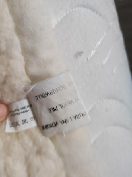 Prikrývka z ovčej vlny, 