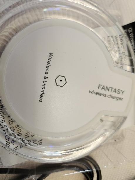Fantasy wireless charger ultratenká nabíjačka, 
