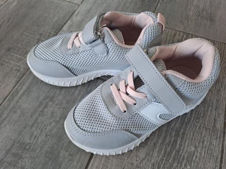 Tenisky pre dievčatko, sinsay,28