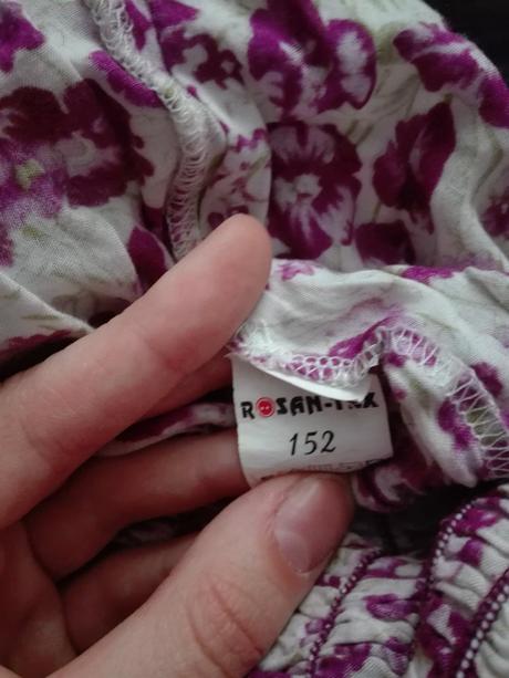 Dievčenská blúzička, 152