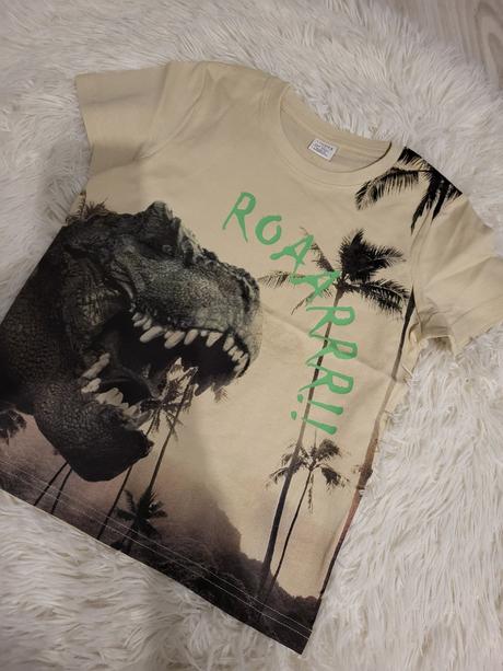 110/117 tricko lindex  s t-rexom, lindex,110 / 116