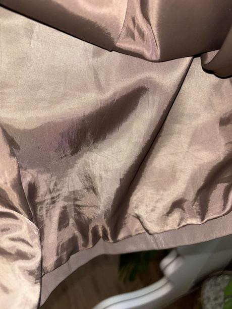 Koženkové šaty vila, m