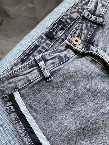 Dámske sivé rifle, bershka,s